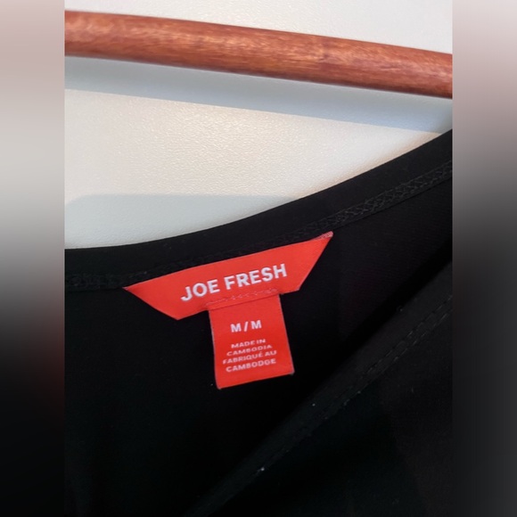 🌴3/$15🌴Joe Fresh Ladies M Black Longsleeve - Picture 2 of 3